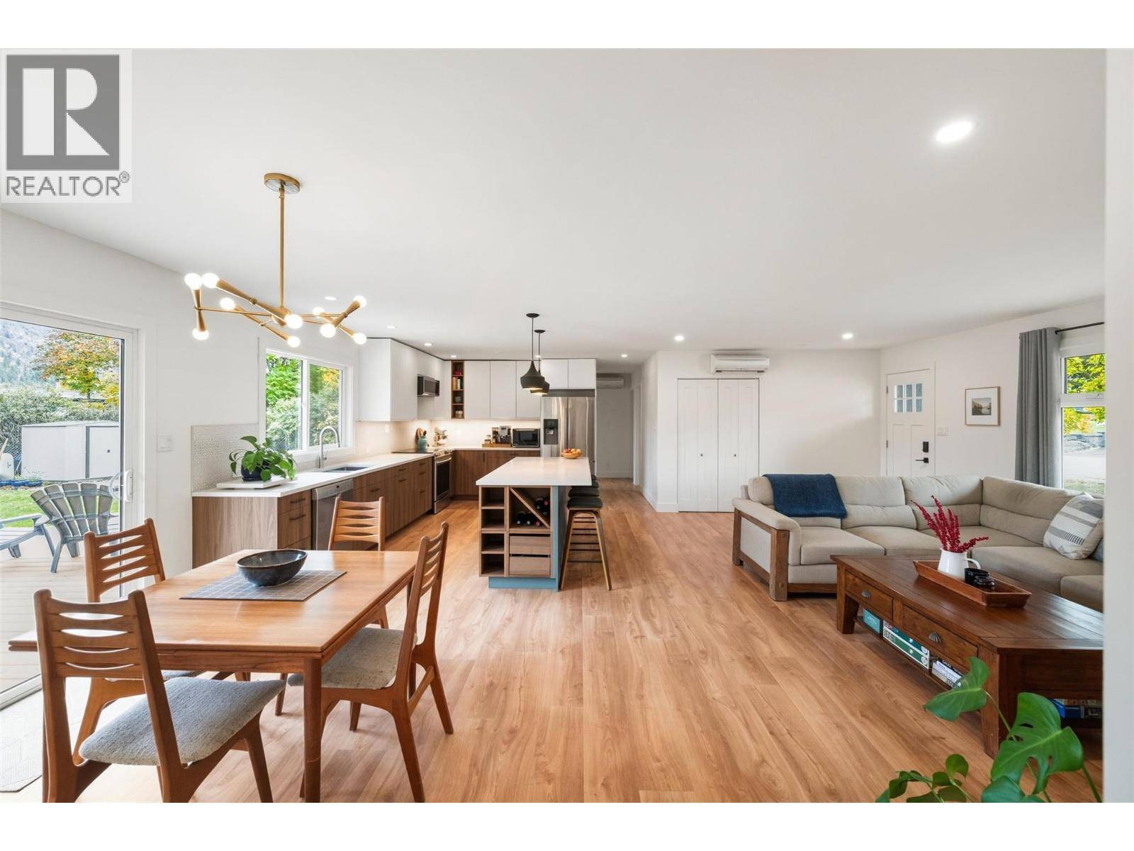 Summerland, BC V0H1Z4,12603 Wright Avenue