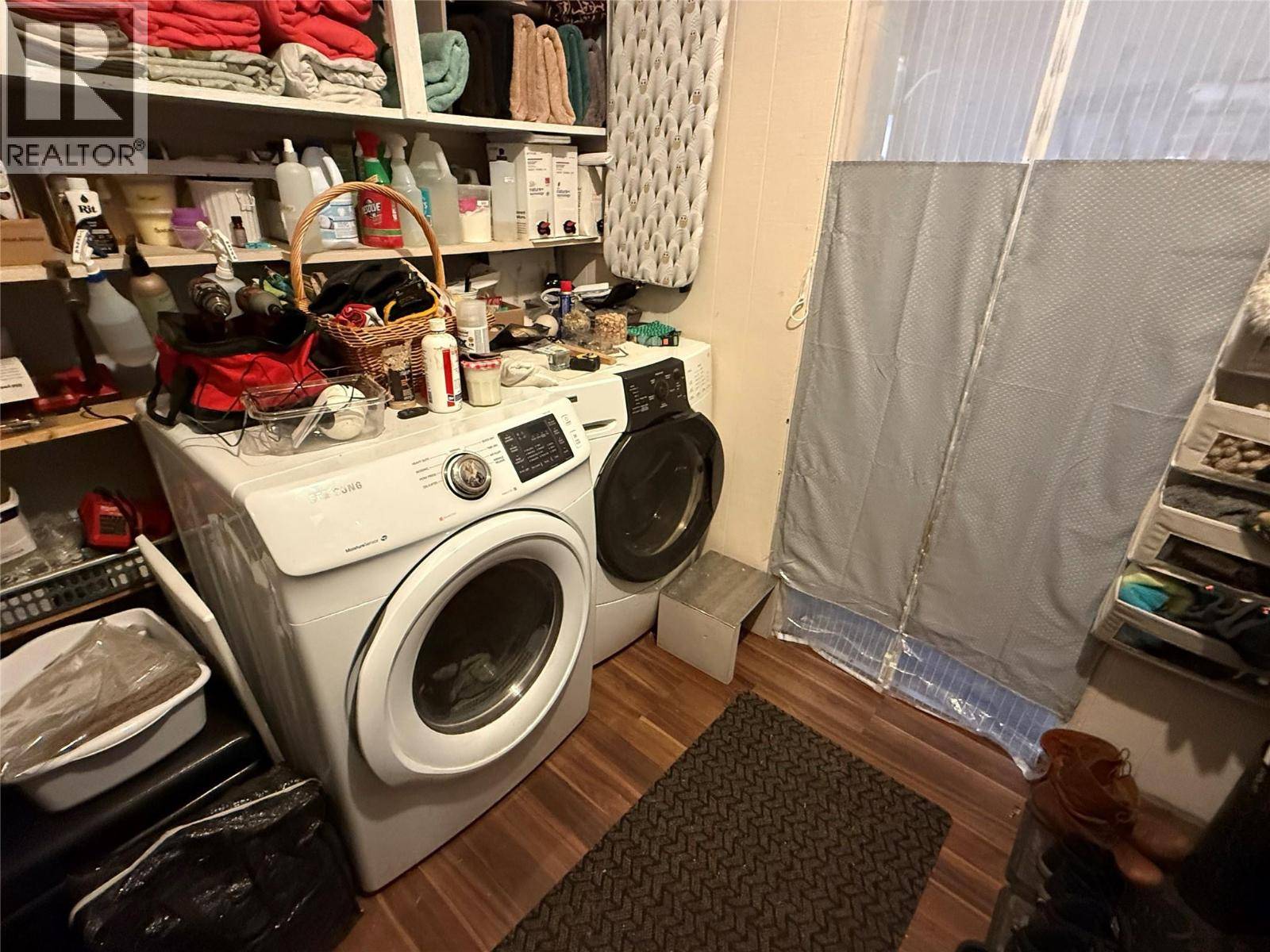 Salmo, BC V0G1L1,5015 Erie-Ross Spur Road