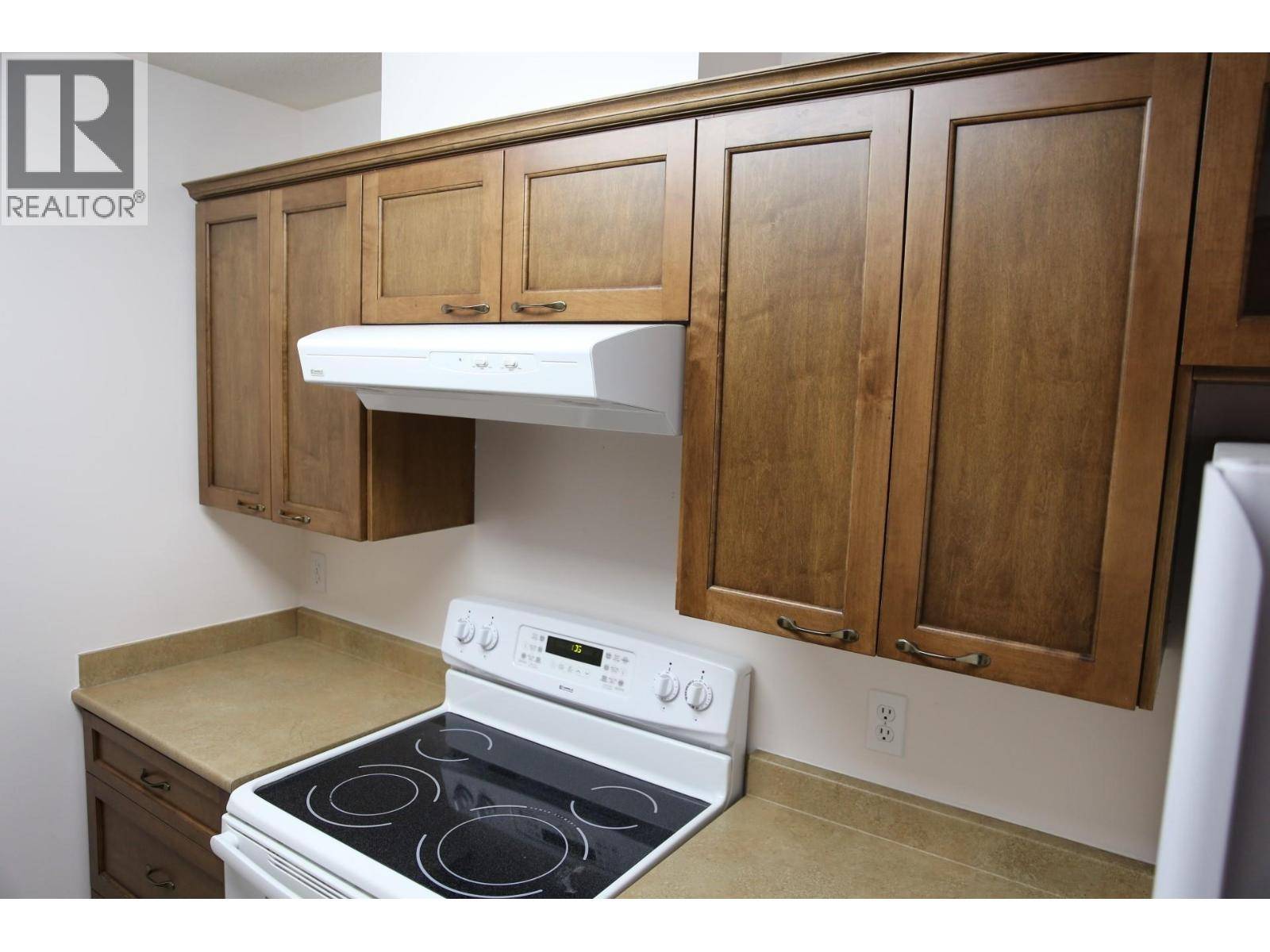 Kamloops, BC V2C2L6,360 Battle ST #302