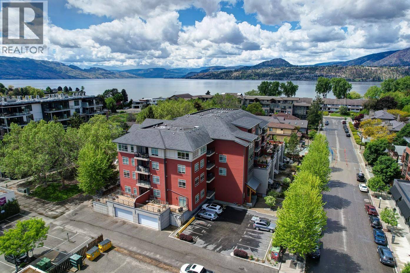 Kelowna, BC V1Y4Z3,457 West AVE #111