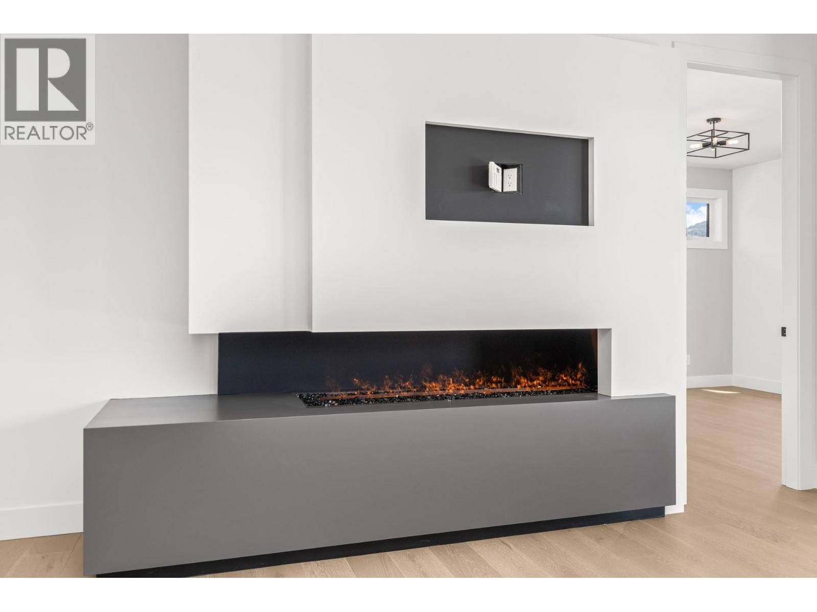 Kelowna, BC V1P0A8,873 Melrose Street