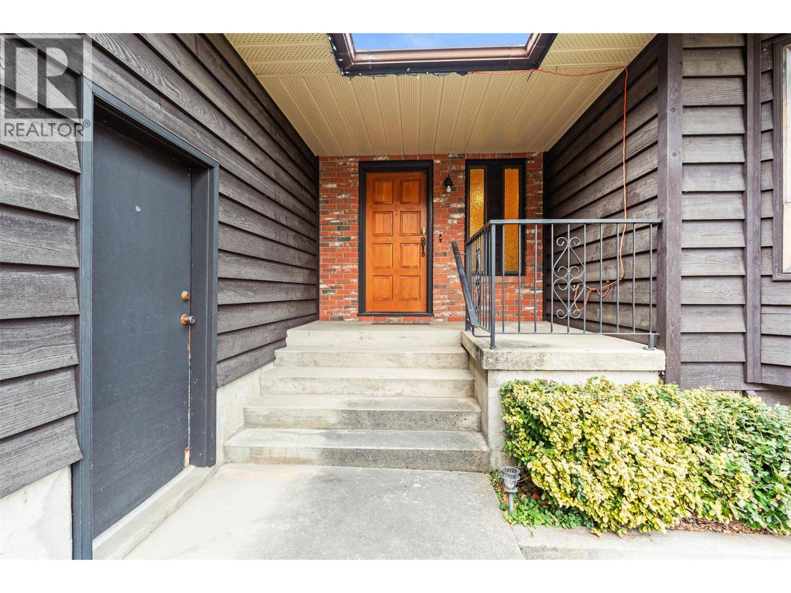 Enderby, BC V0E1V0,721 Granville Avenue