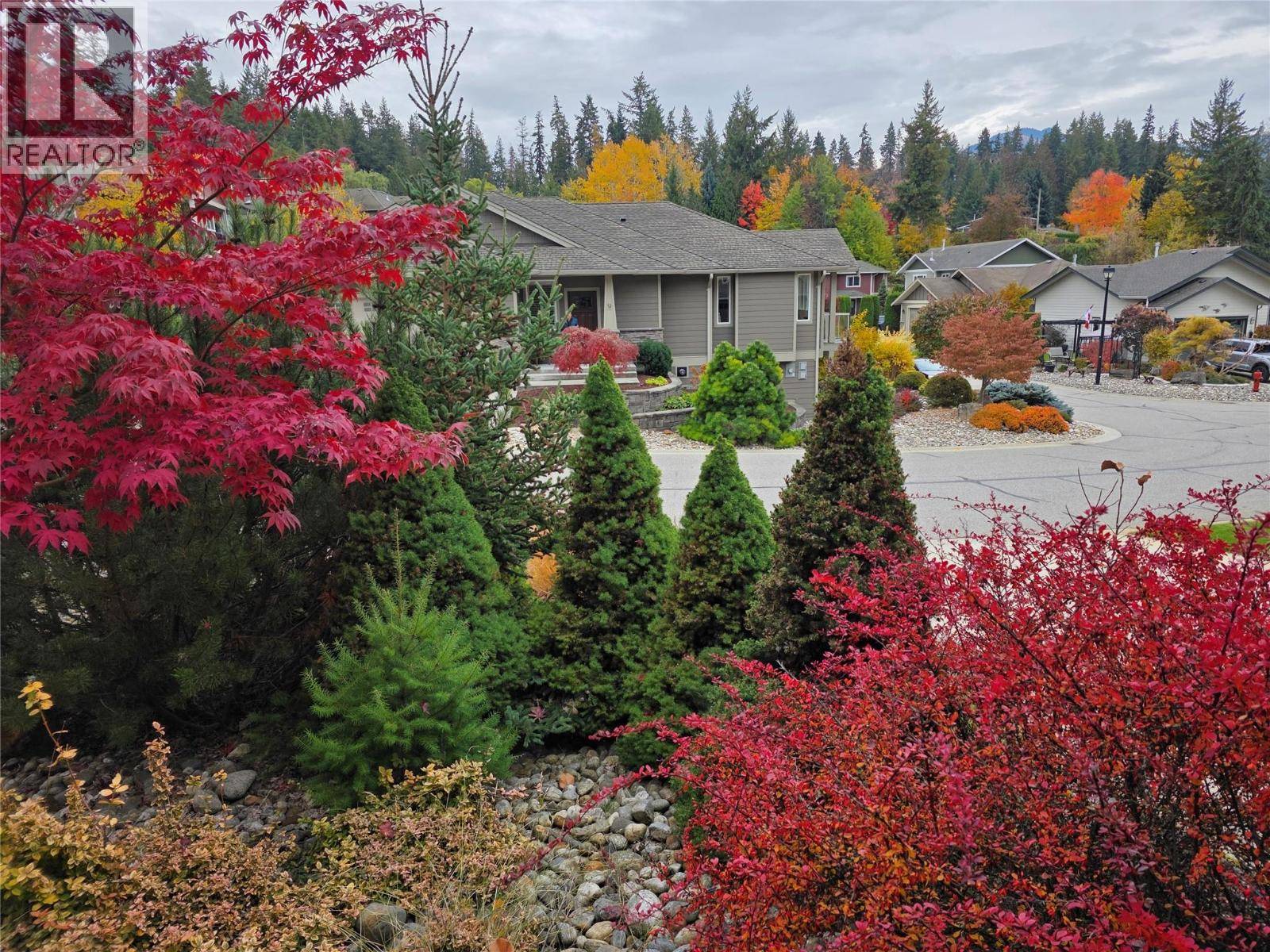 Salmon Arm, BC V1E0A7,1581 20 ST Northeast #36