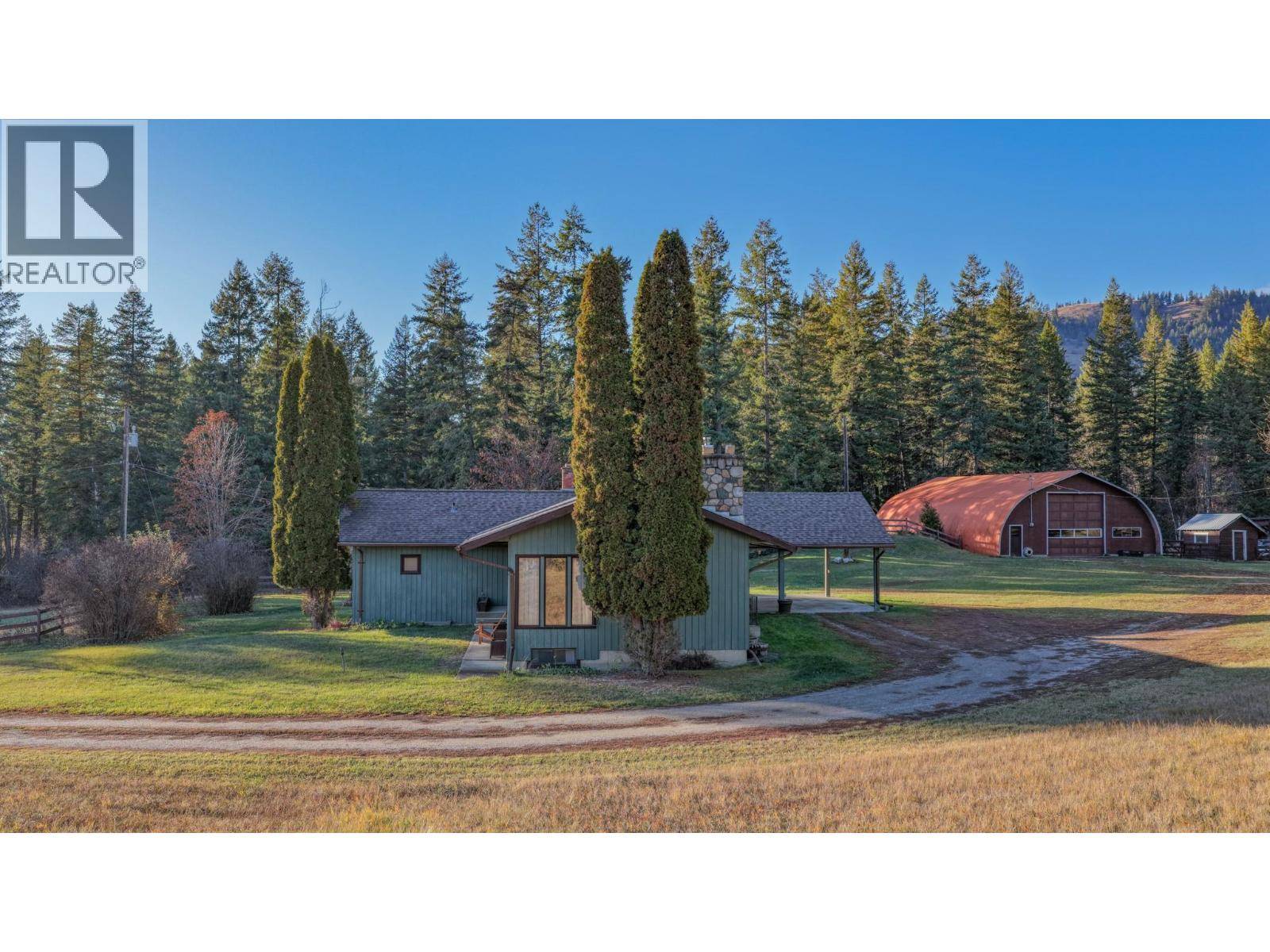 Lumby, BC V0E2G1,2471 Highway 6 Road