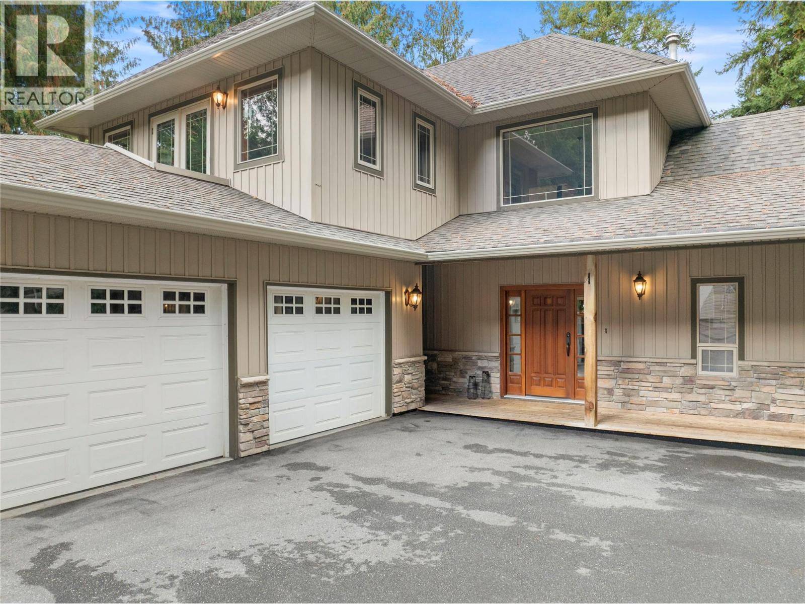 Blind Bay, BC V0E1H1,2611 Duncan Road