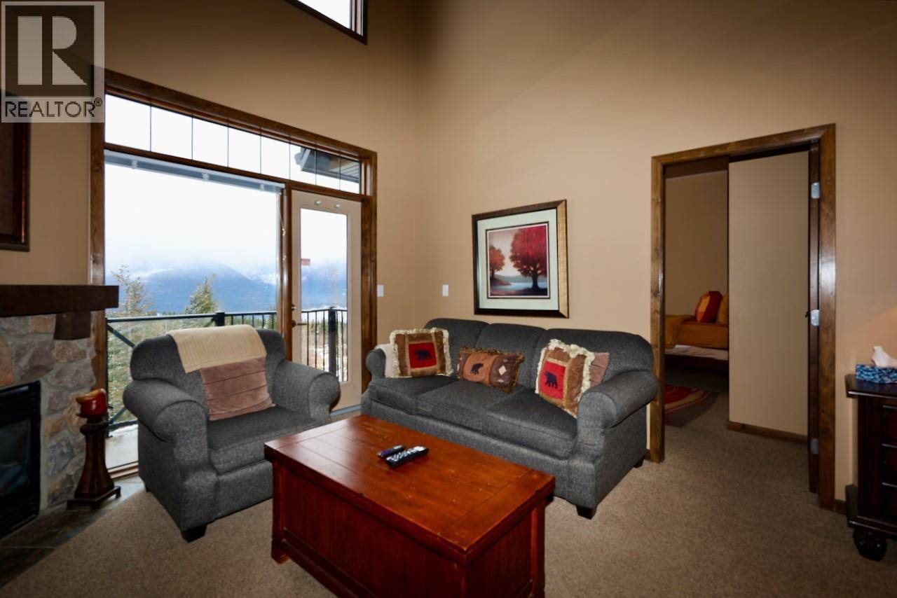 Golden, BC V0A1H0,1549 Kicking Horse TRL #415 (a&b)