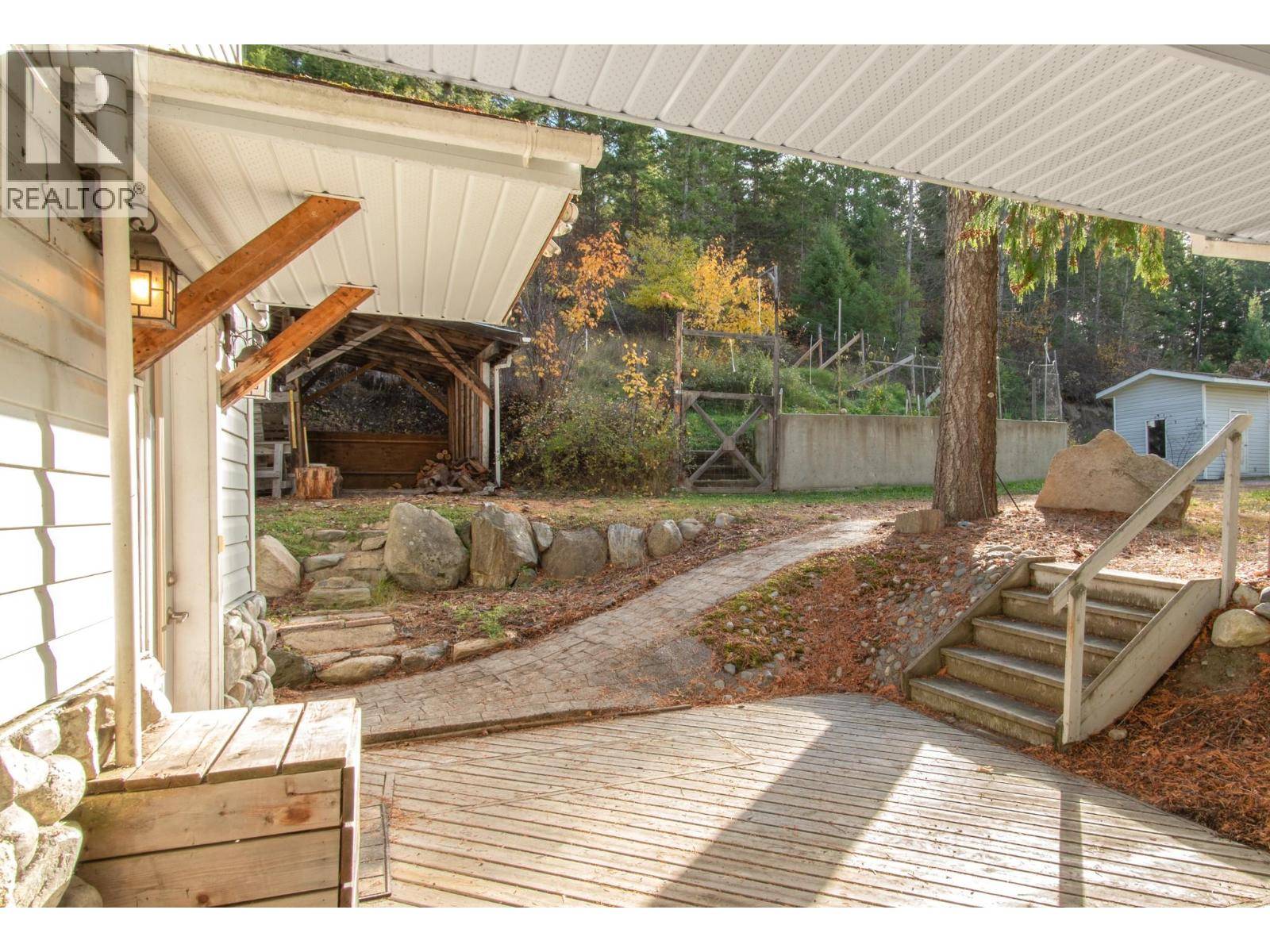 Creston, BC V0B1G2,3650 PHILLIPS Road