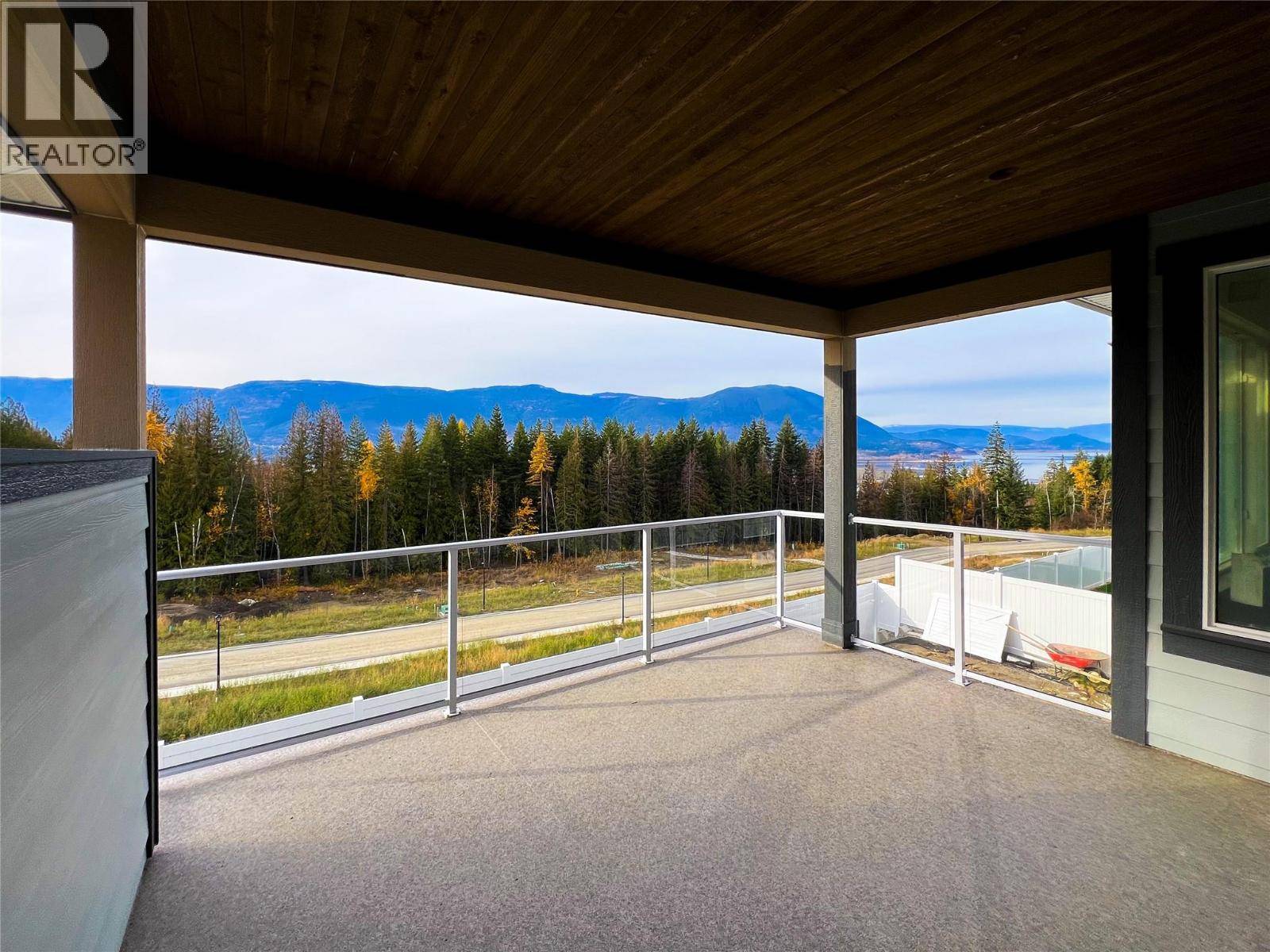 Salmon Arm, BC V1E0G9,1721 9 Street SE