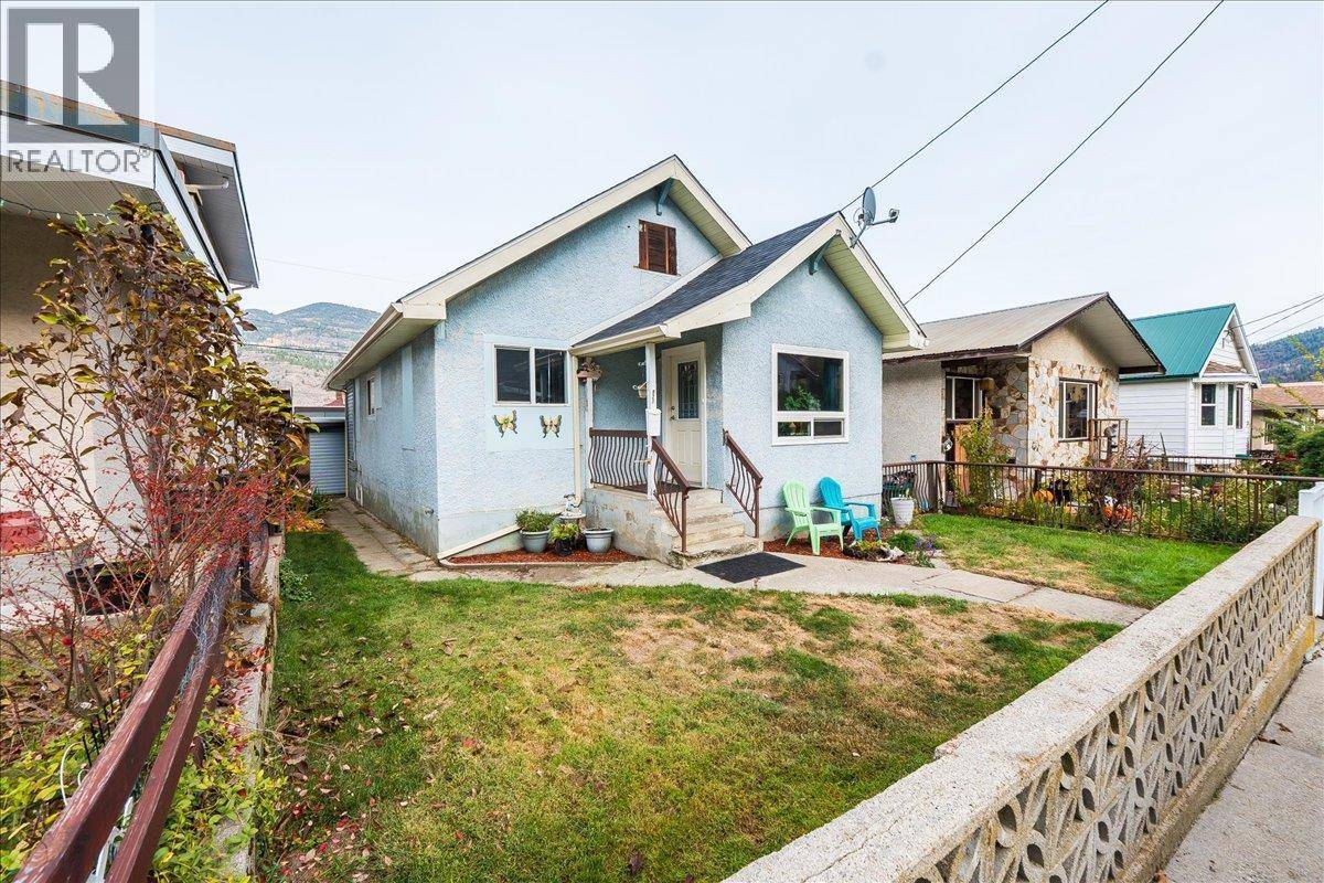Trail, BC V1R3H3,927 Nelson Avenue
