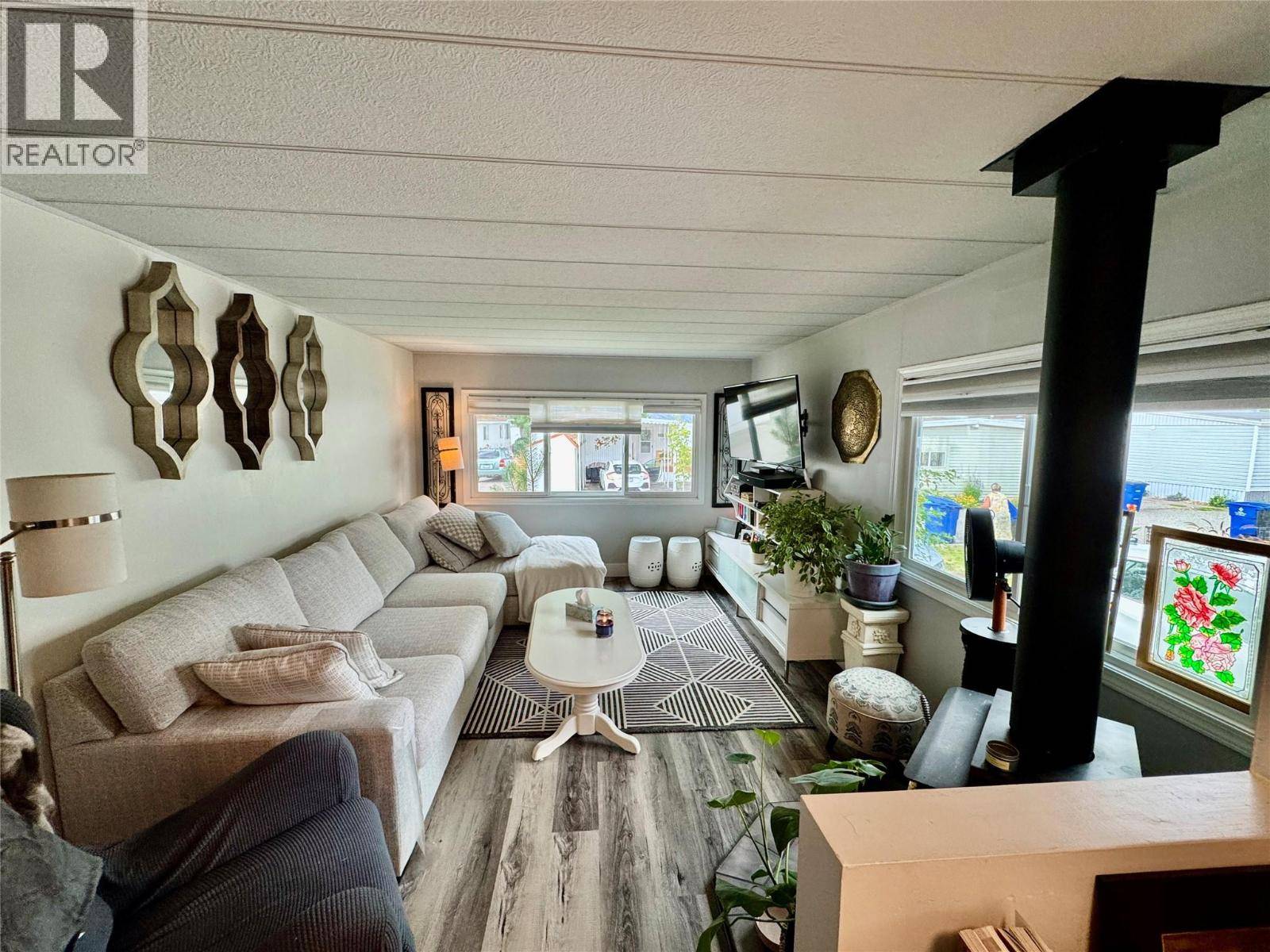 Westbank, BC V4T1Z4,2095 Boucherie RD #13