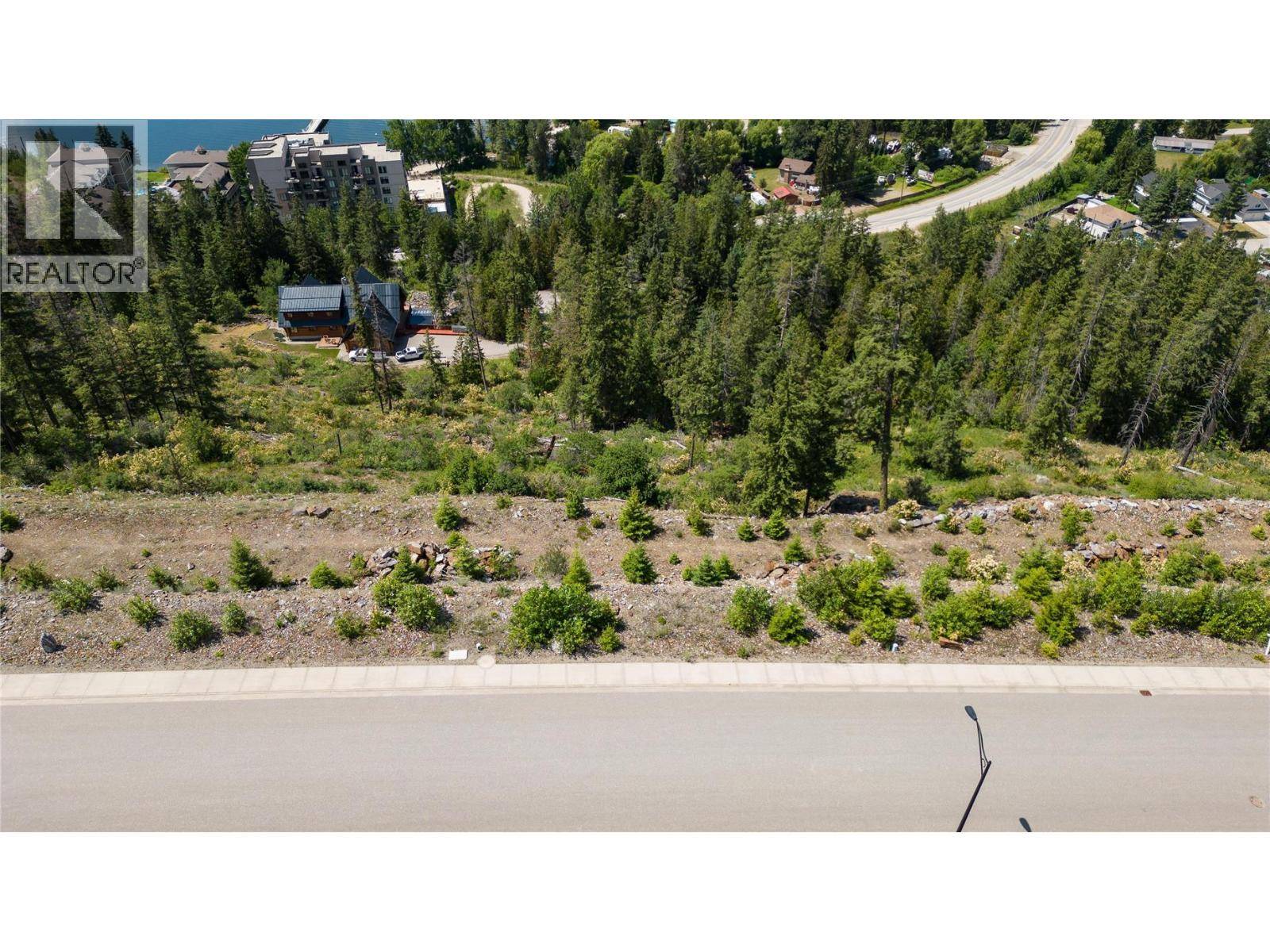 Sicamous, BC V0E2V1,262 Bayview Drive