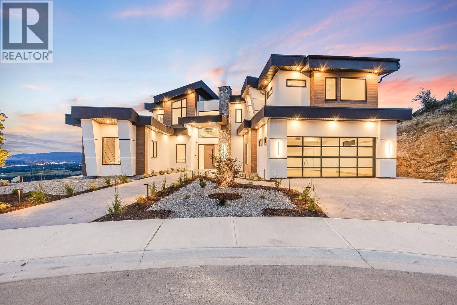 Kelowna, BC V1W5H6,1122 Pearcy Court