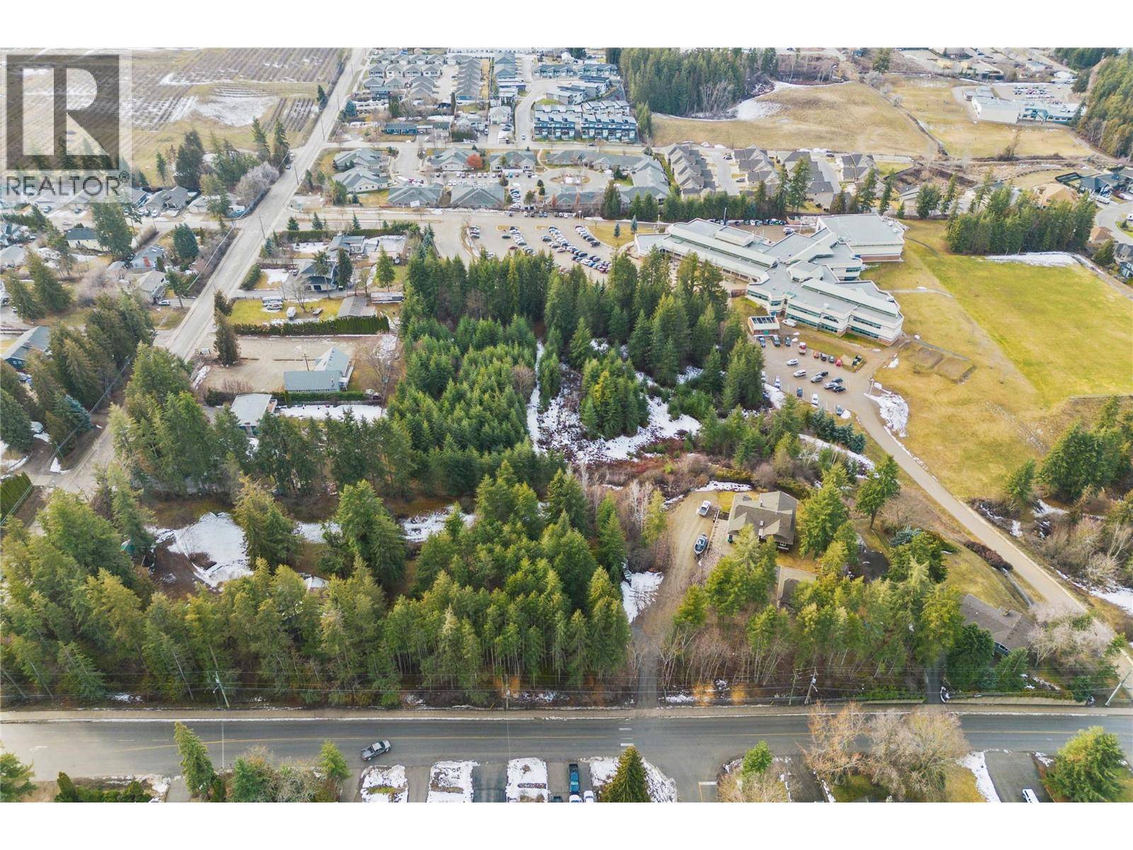 Salmon Arm, BC V1E4R5,2800 20 Avenue NE