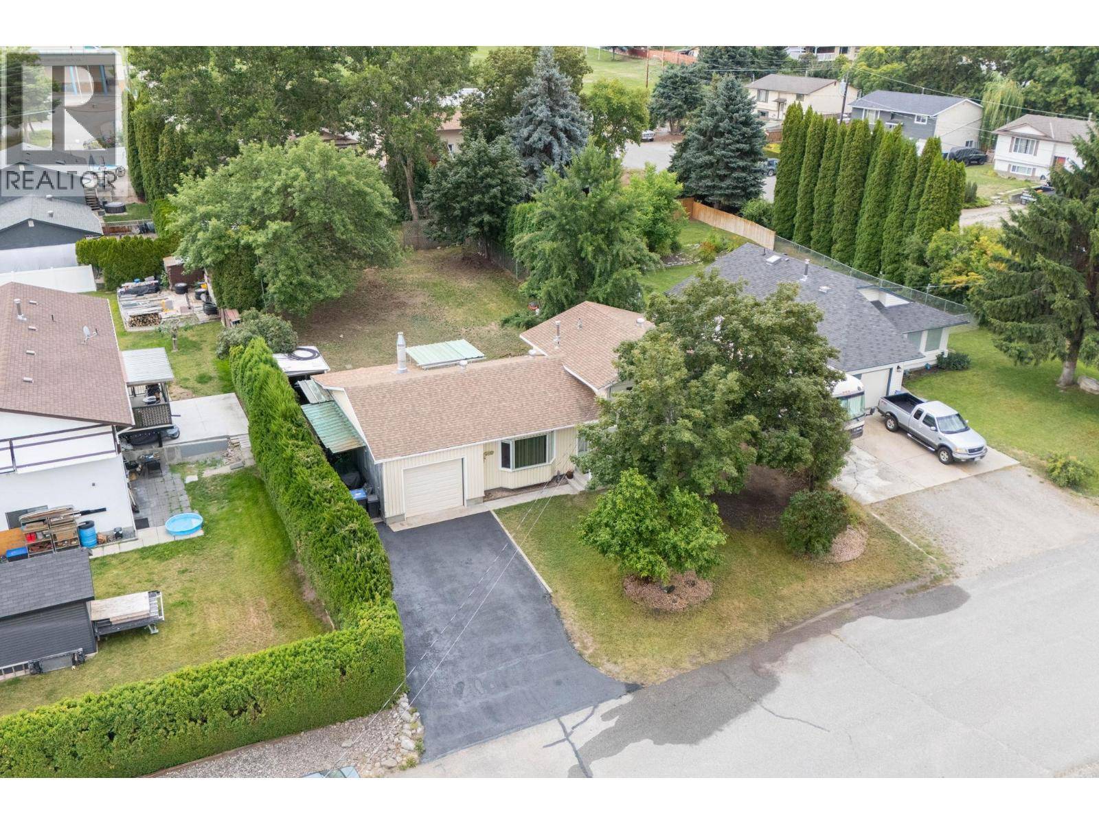 Ellison, BC V1X6T3,4811 Parkdale Crescent