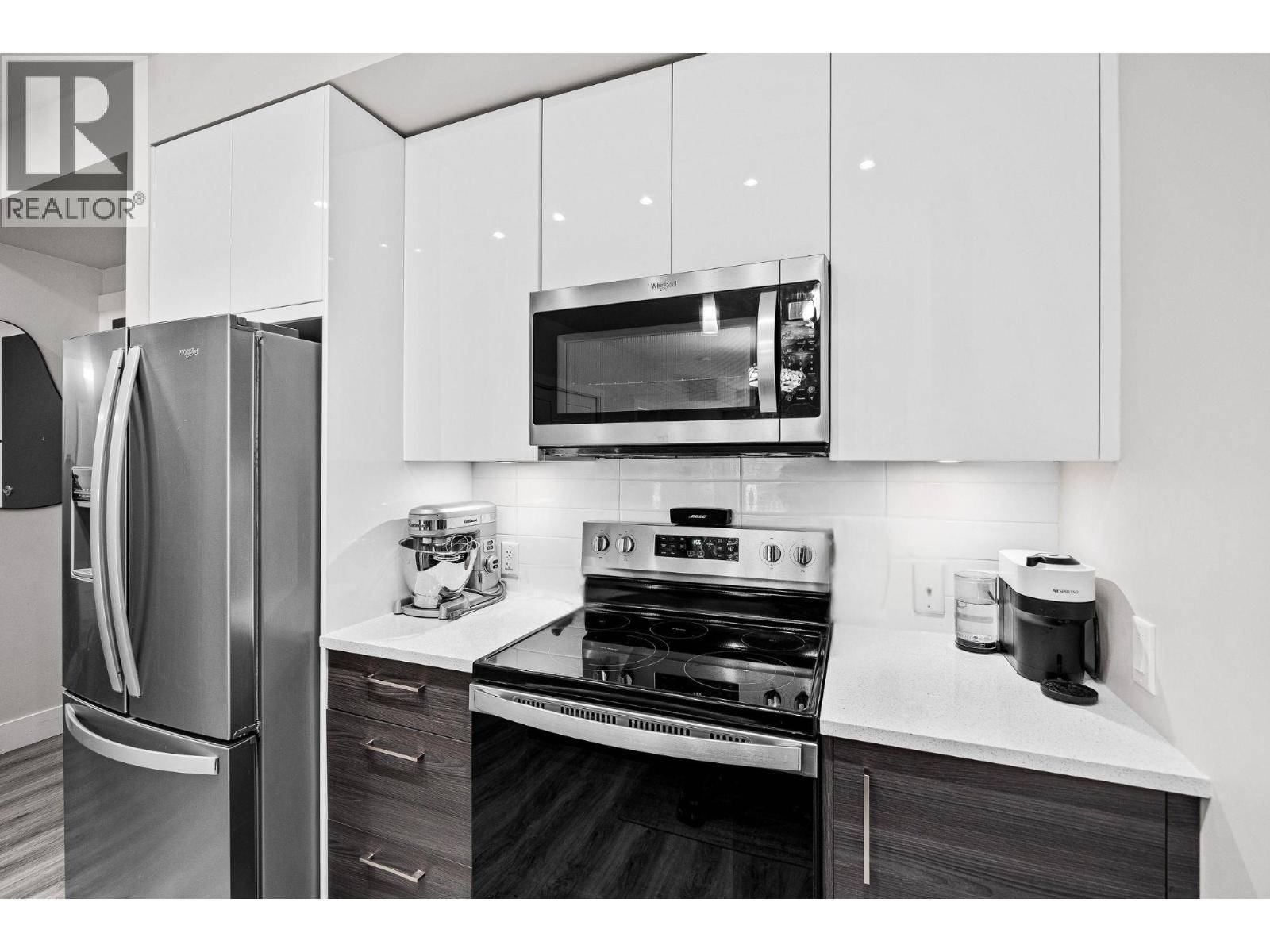 Kelowna, BC V1X0B5,191 Hollywood RD #403