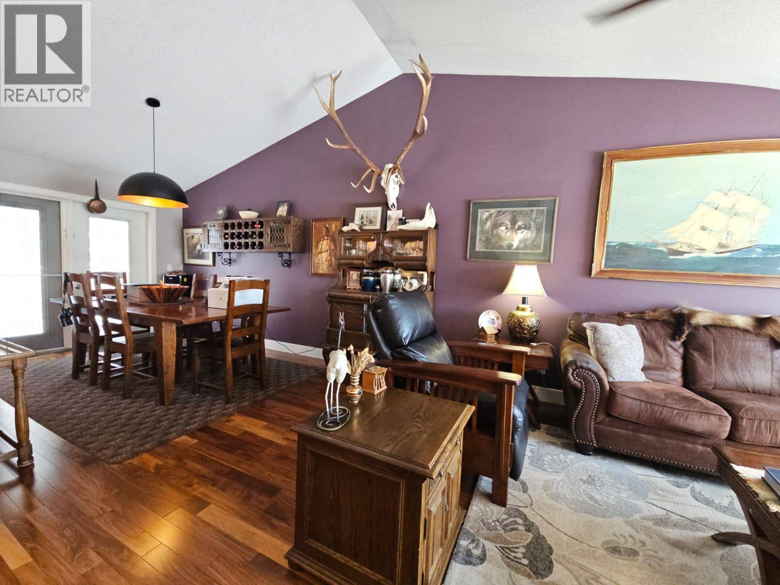 Tumbler Ridge, BC V0C2W0,84 Wolverine Avenue