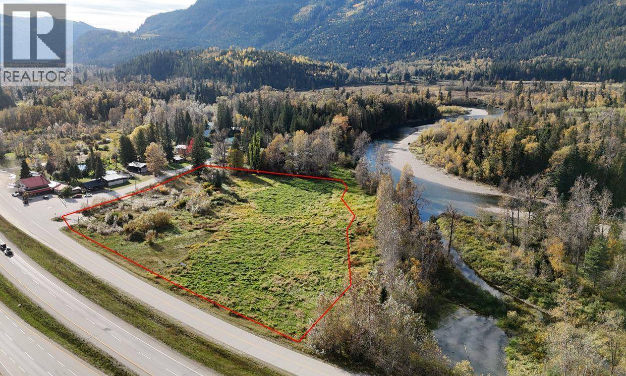 Malakwa, BC V0E0C4,3785 Malakwa Road