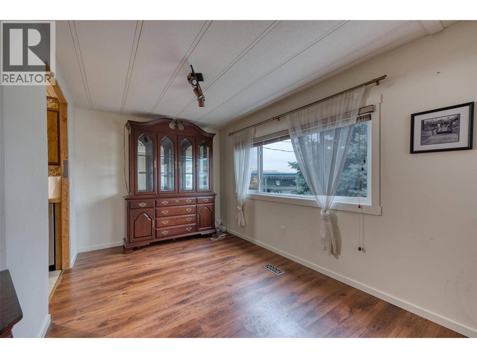 Kelowna, BC V1X6B4,3591 Old Vernon RD #416