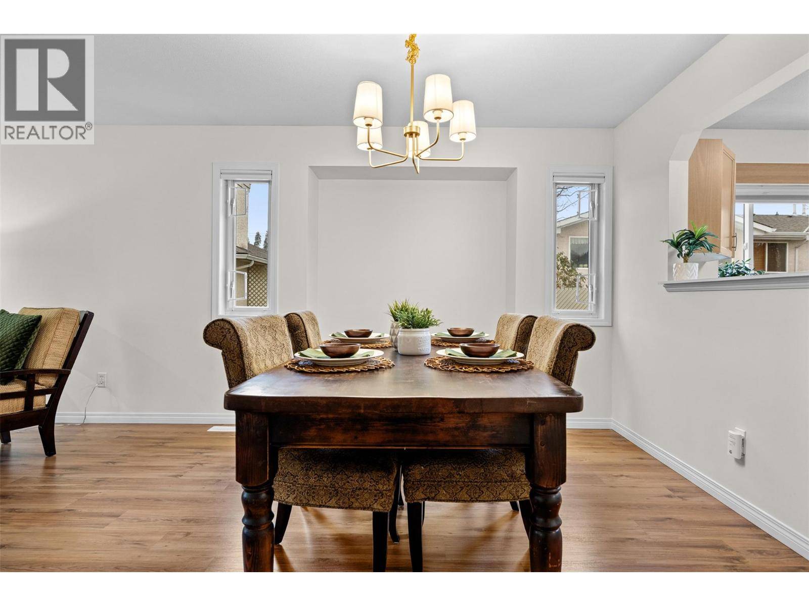 Kelowna, BC V1X7G6,1874 Parkview CRES #18