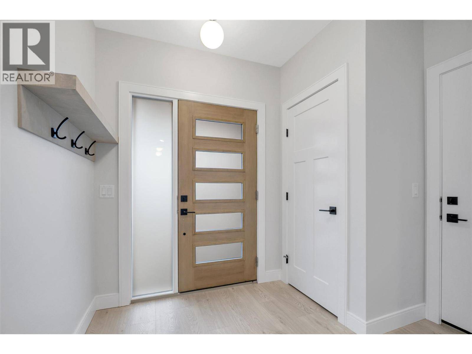 Kelowna, BC V1V0C6,1839 Grey Owl Court