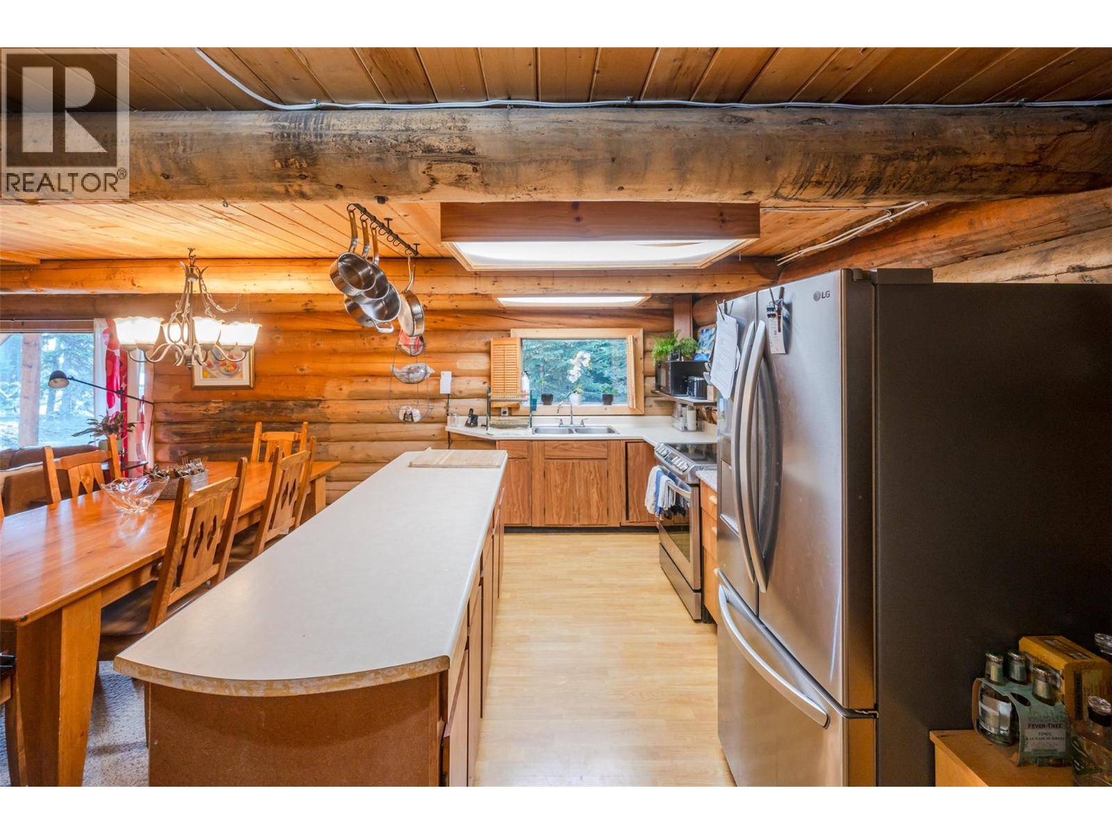 Apex Mountain, BC V2A0E2,121 The Circle