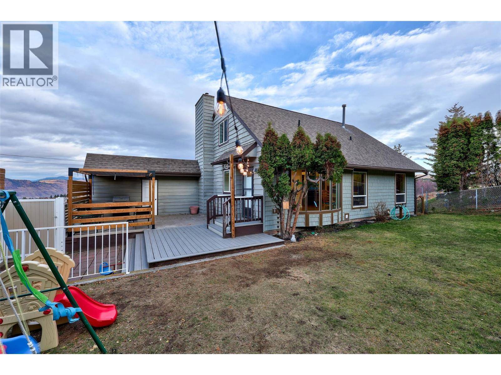 Kamloops, BC V1S1A4,2249 SIFTON Lane