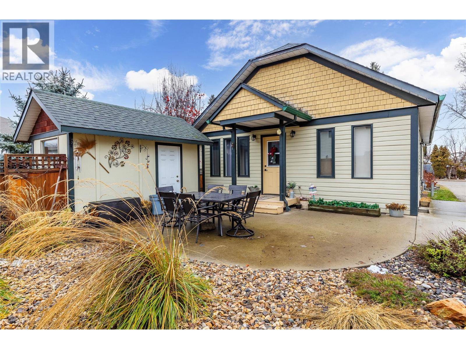 Armstrong, BC V0E1B2,2935 Rosedale Avenue