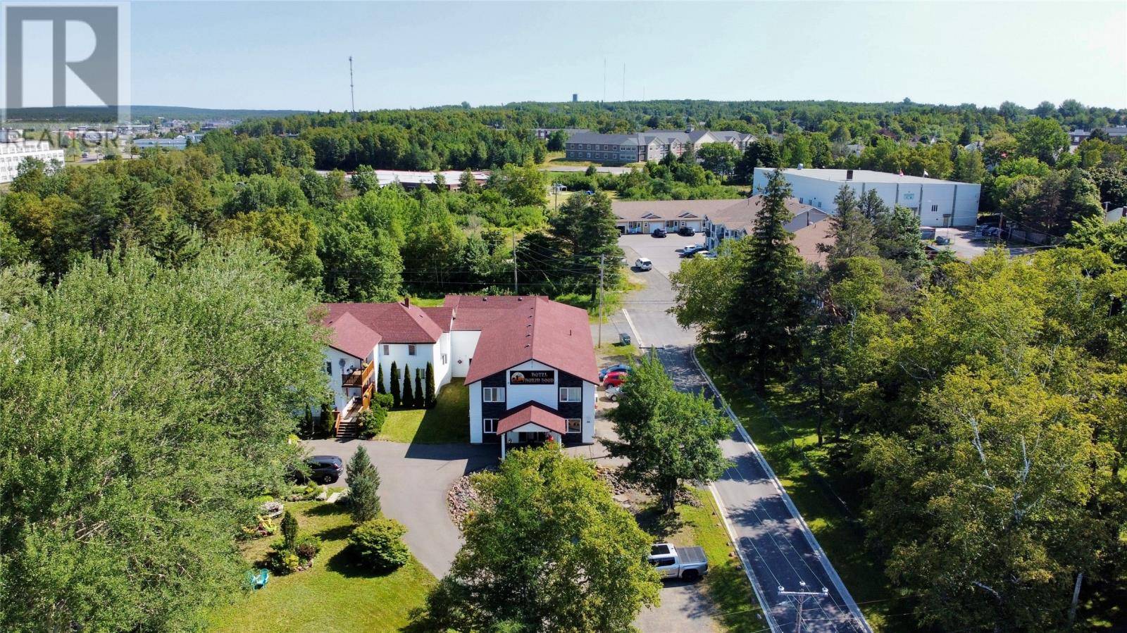 Grand Falls-windsor, NL A2A1N2,78 Lincoln Road