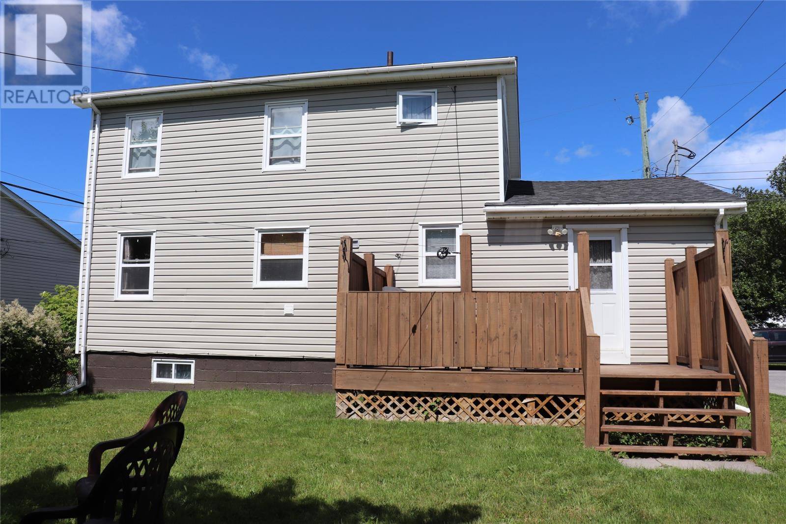 Stephenville, NL A2N1M3,8 Whites Avenue