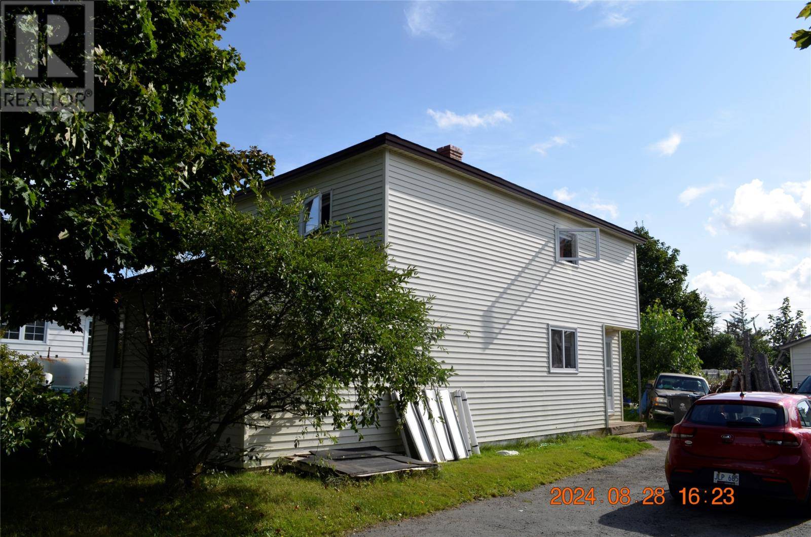 Conception Bay South, NL A1X6K4,43 Roberts Road N