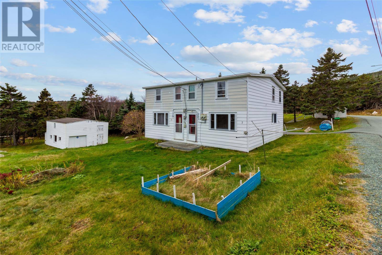 Pouch Cove, NL A0A3L0,7-7A Hudsons Lane