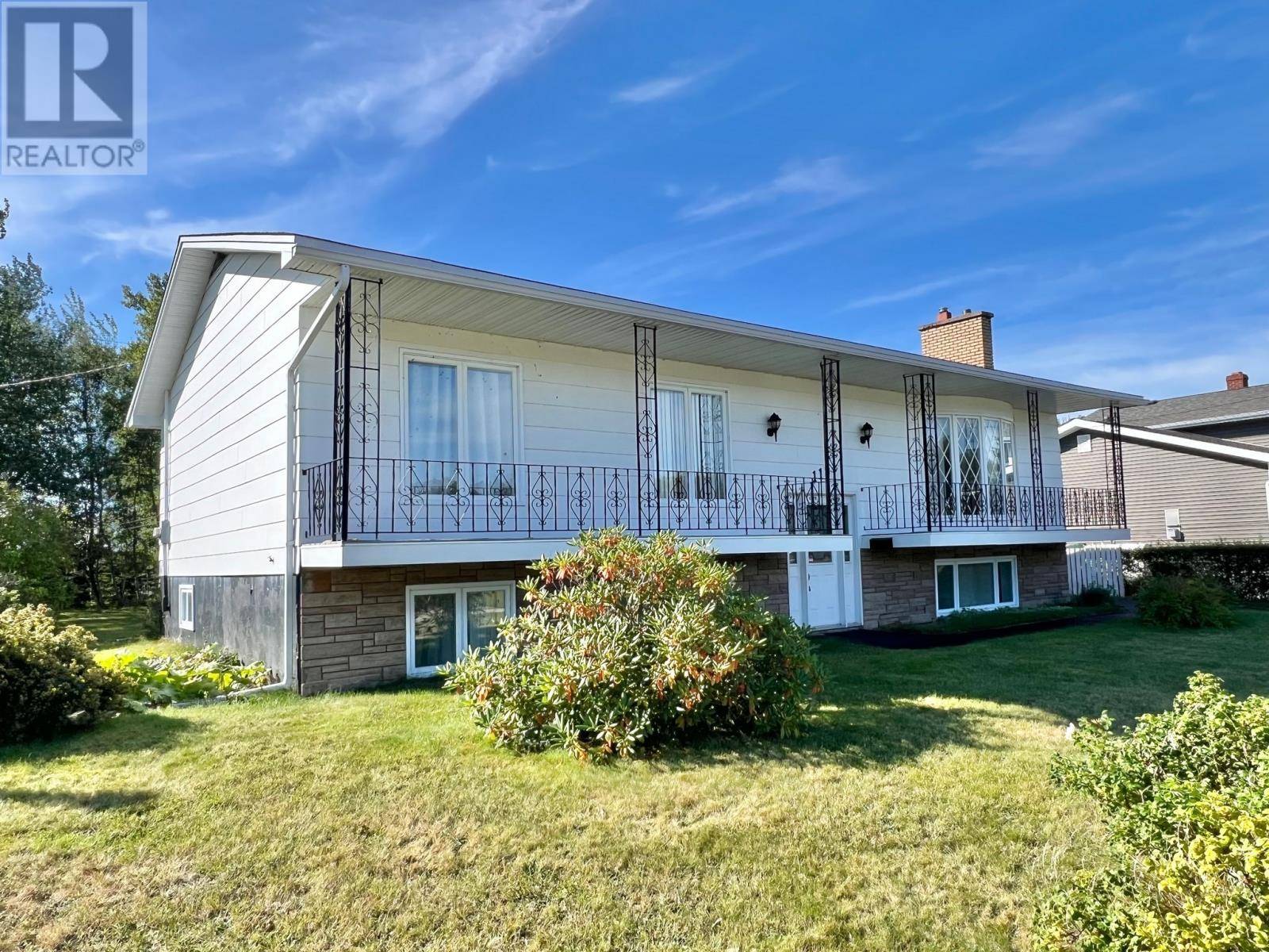 Grand Falls-windsor, NL A2A1J5,119 Goodyear Avenue