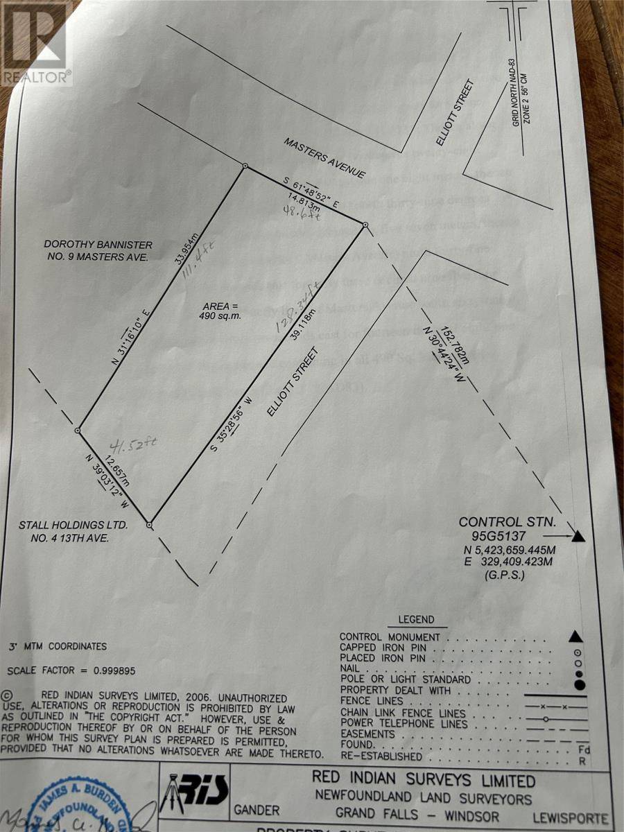 Grand Falls-windsor, NL A2B1J1,7 Master's Avenue