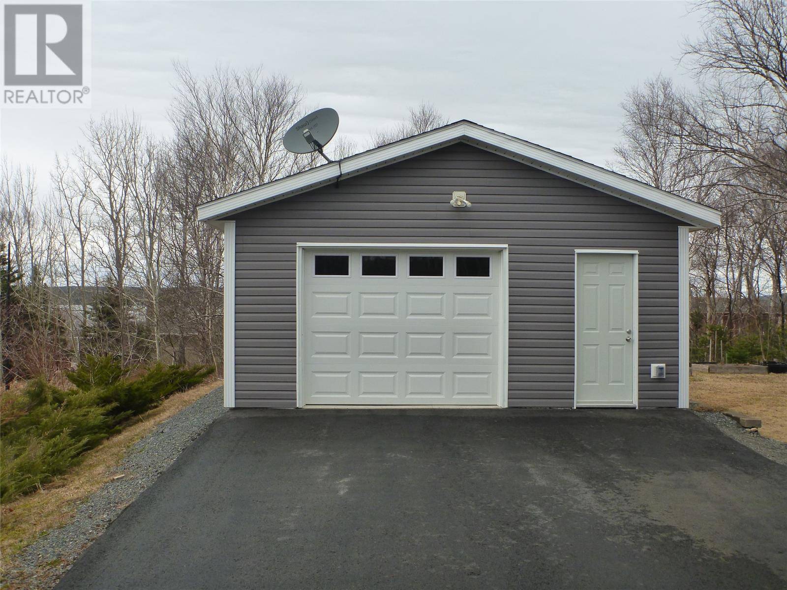Clarenville, NL A5A1C4,89 Cormack Drive