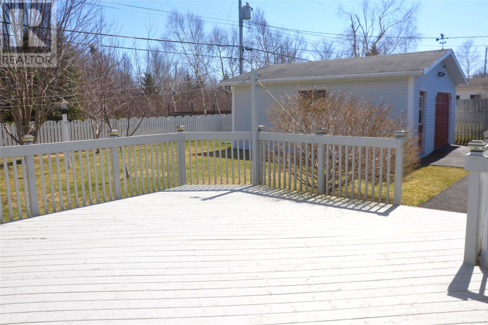 Gander, NL A1V2H1,20 Wright Crescent