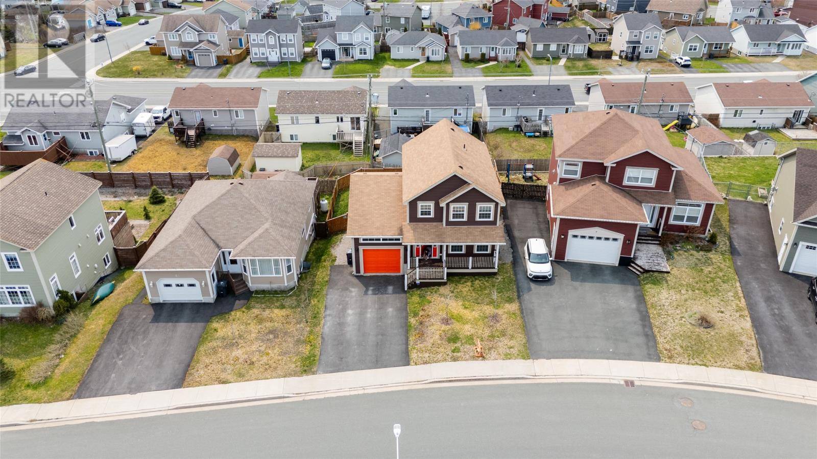 Paradise, NL A1L0Z6,7 Hillsdale Crescent