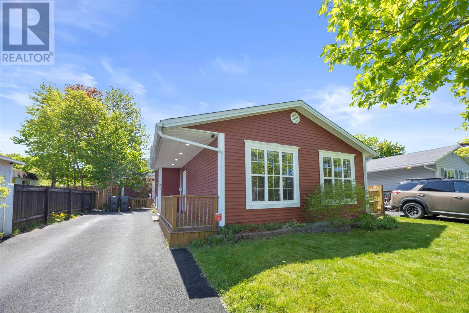 Mount Pearl, NL A1N2P7,31 Whiteley Drive