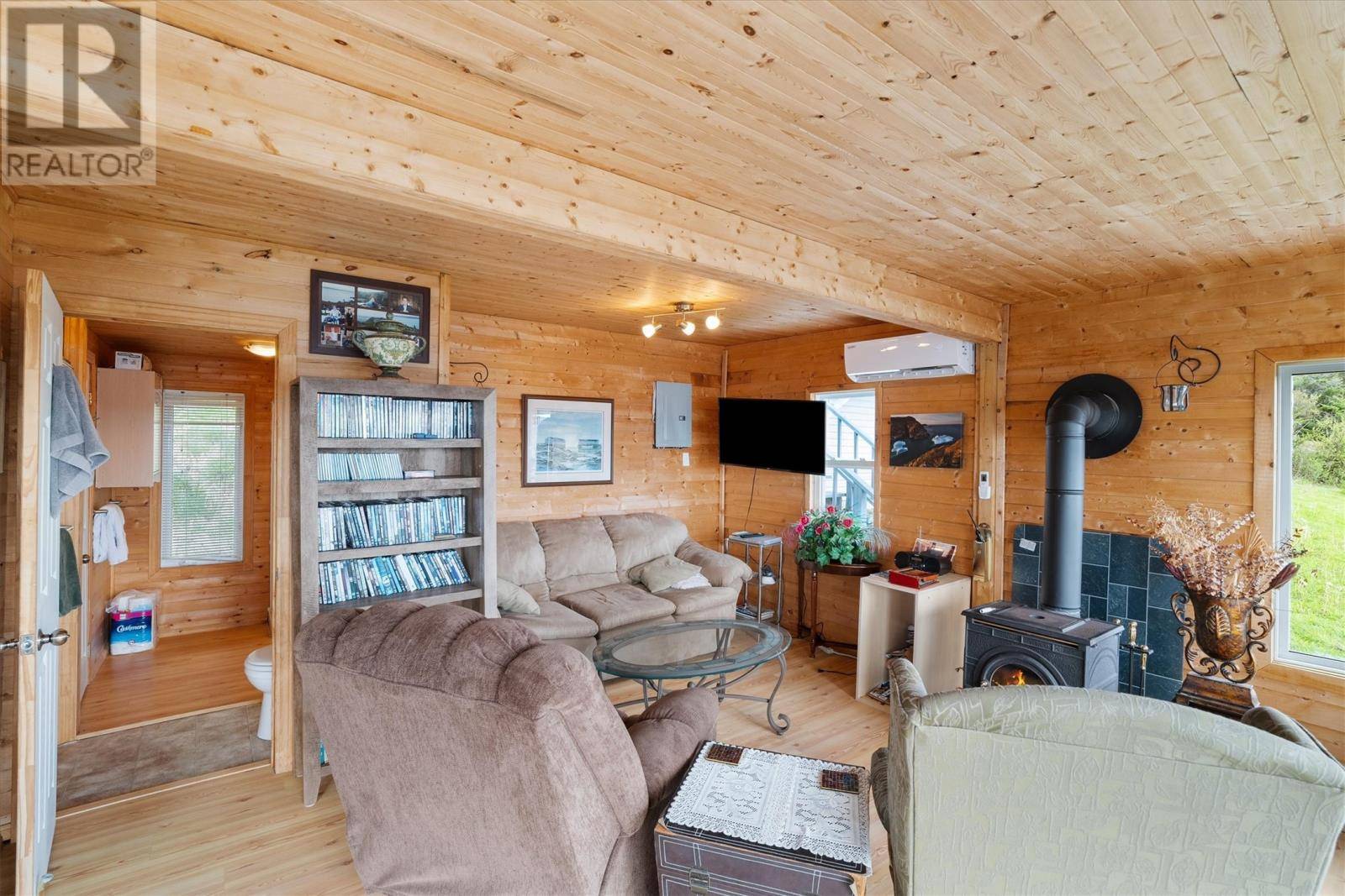 Admirals Cove, NL A0A1P0,2000 Shores Cove Road