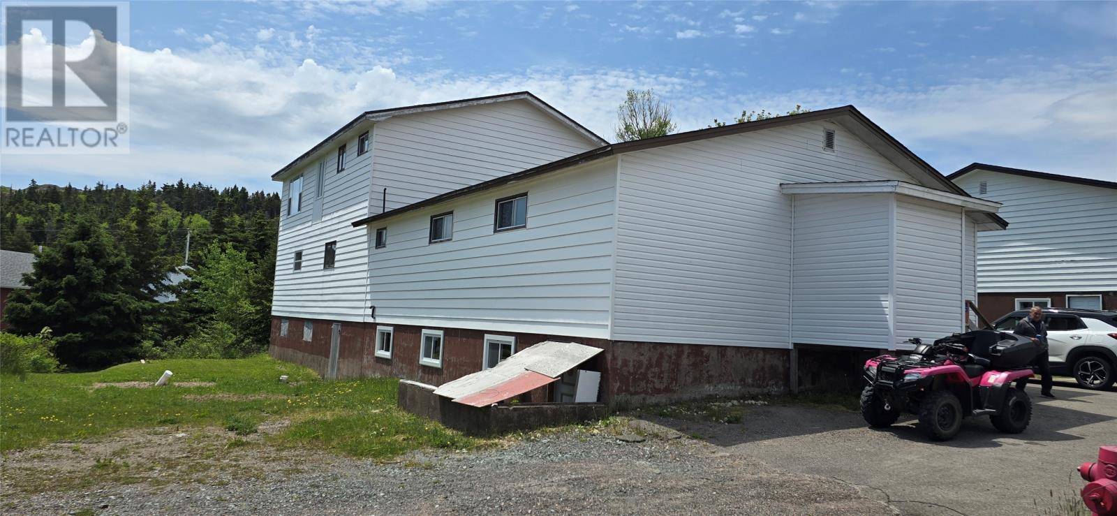 Little Bay, NL A0E2H0,332 Marine Drive