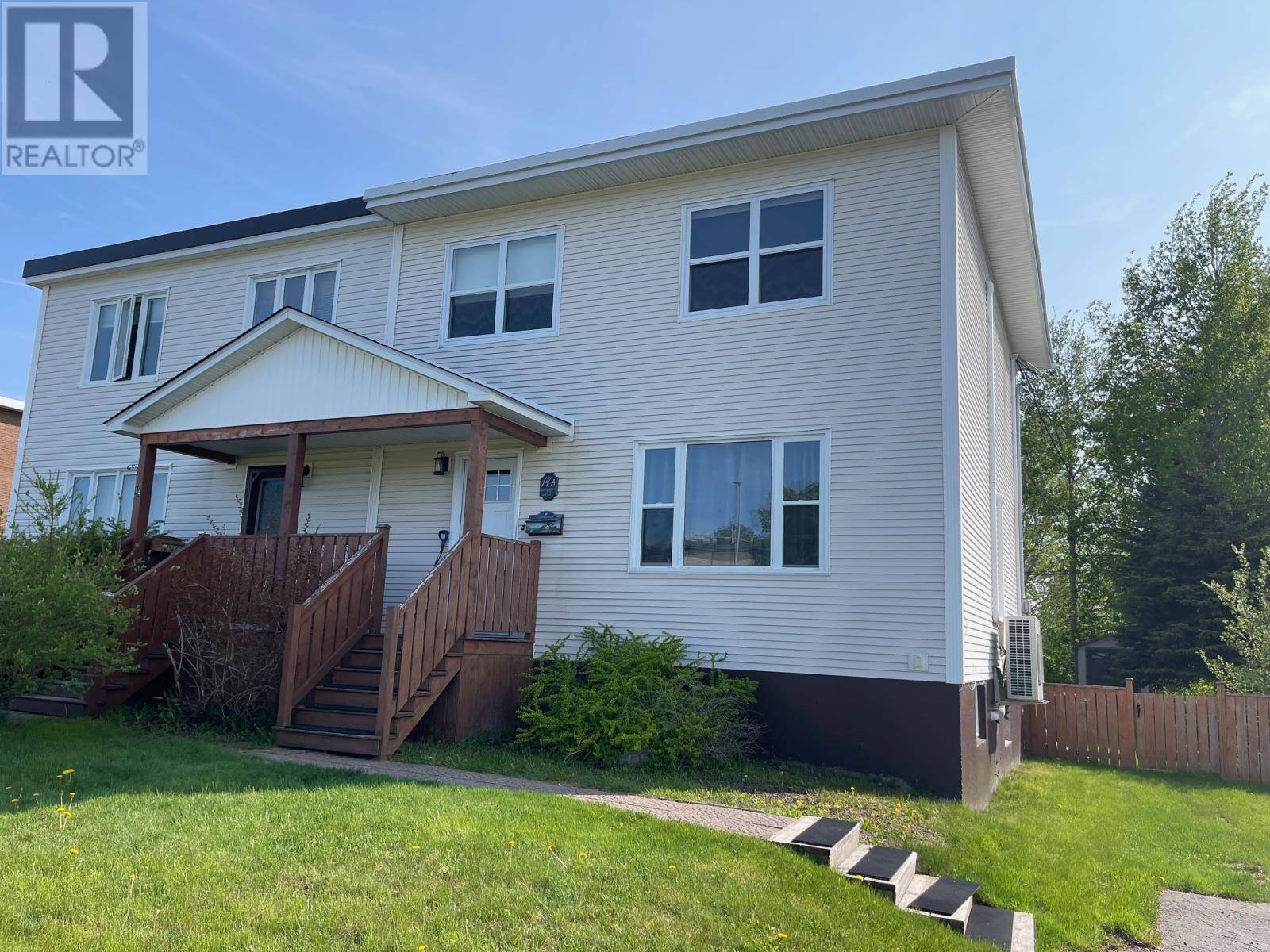 Grand Falls-windsor, NL A2A1V8,14A St. Catherine Street