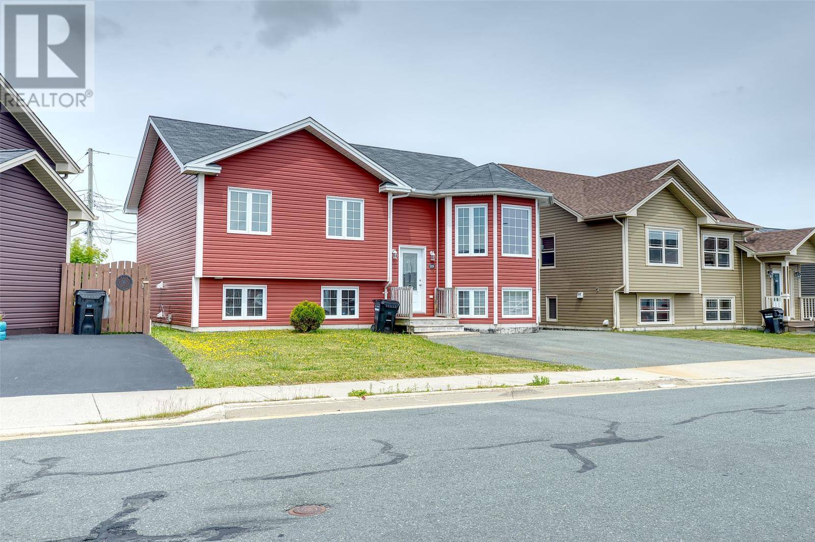St. John's, NL A1G0B3,25 Glenlonan Street