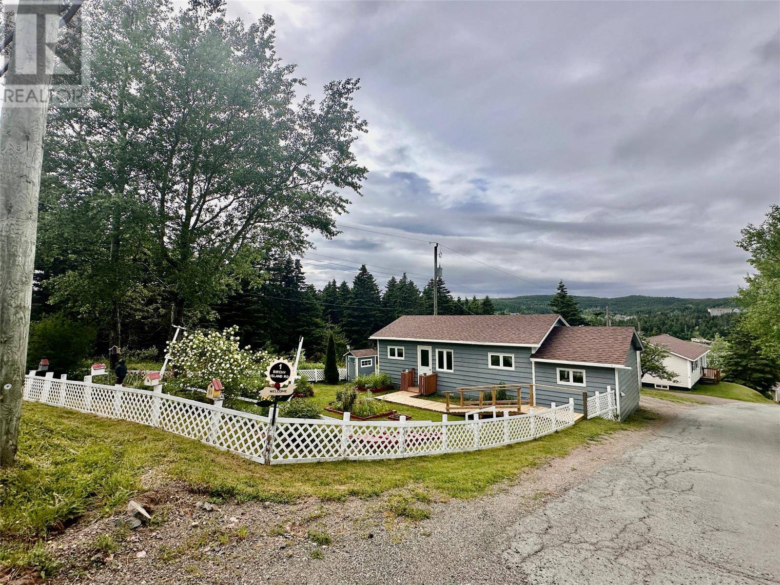 Creston South, NL A0E2M0,158 Creston Boulevard
