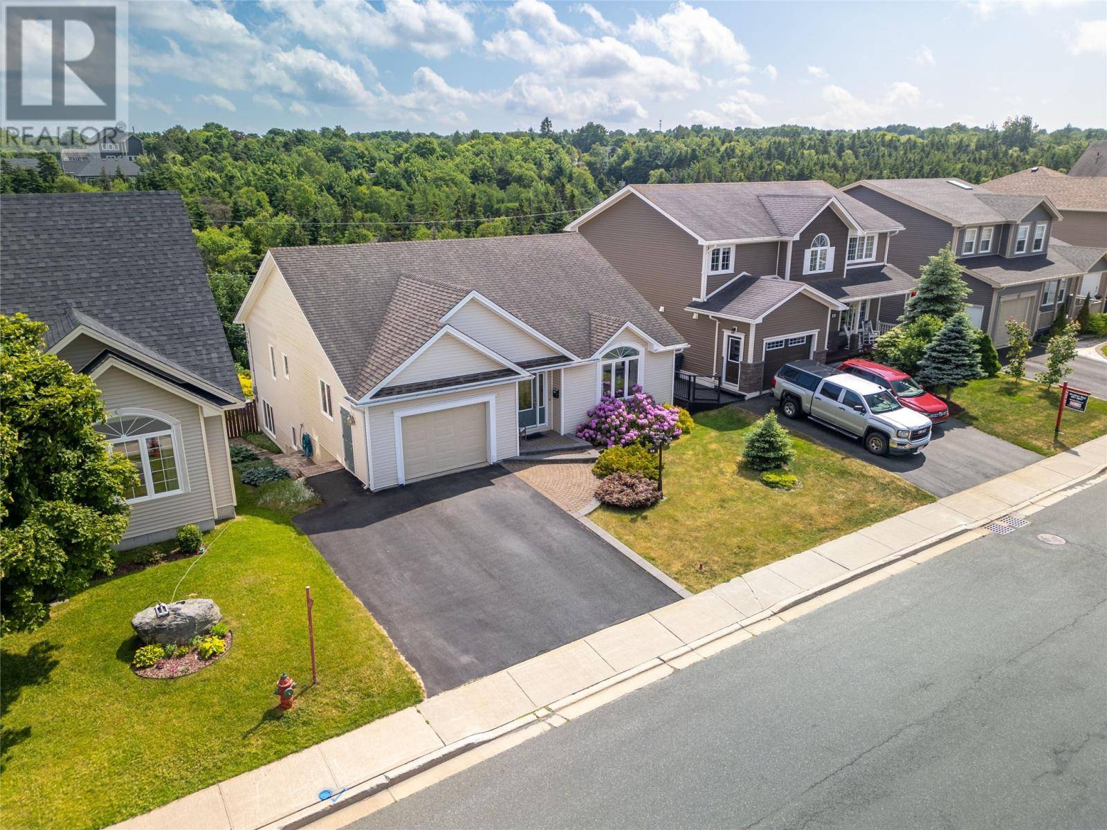 Mount Pearl, NL A1N5K5,88 Castors Drive