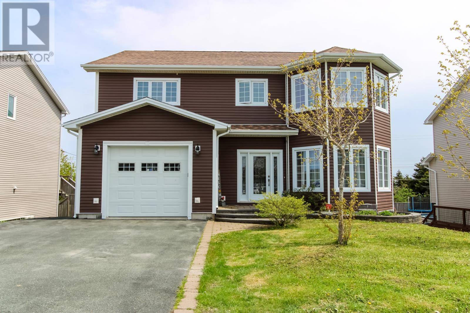Paradise, NL A1L0C1,76 Hollyberry Drive