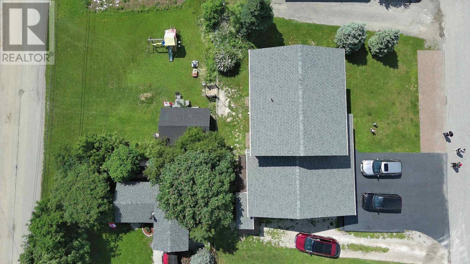 Stephenville, NL A2N1Z6,8 Laurel Drive