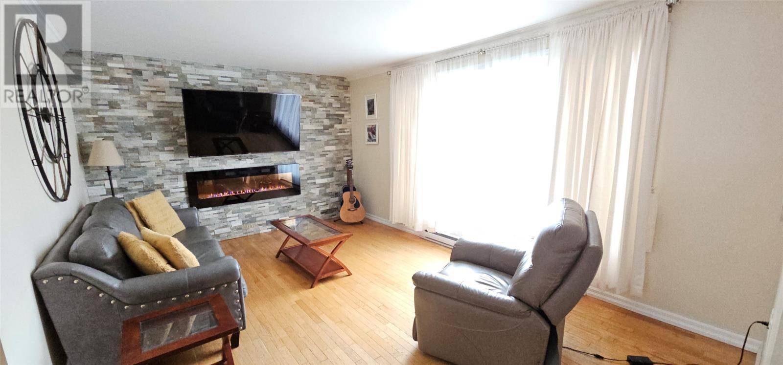 Labrador City, NL A2V1A5,805 Willow Drive