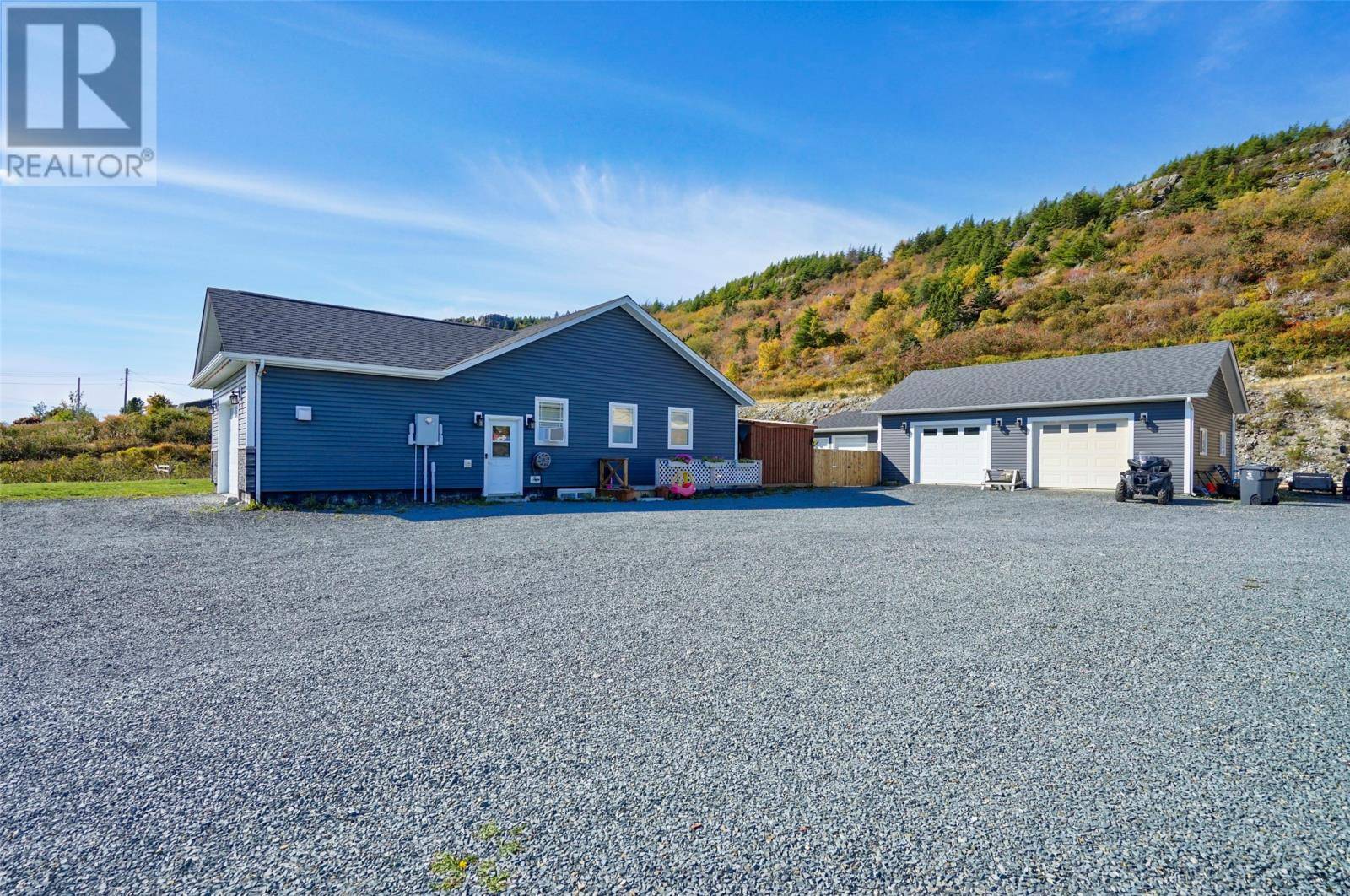 Bay Roberts, NL A0A1G0,74 Butlerville Road