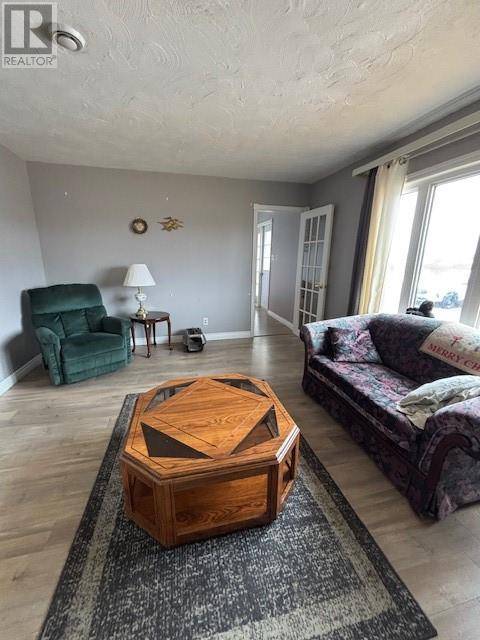 New Wes Valley, NL A0G4R0,1 Tuff Square