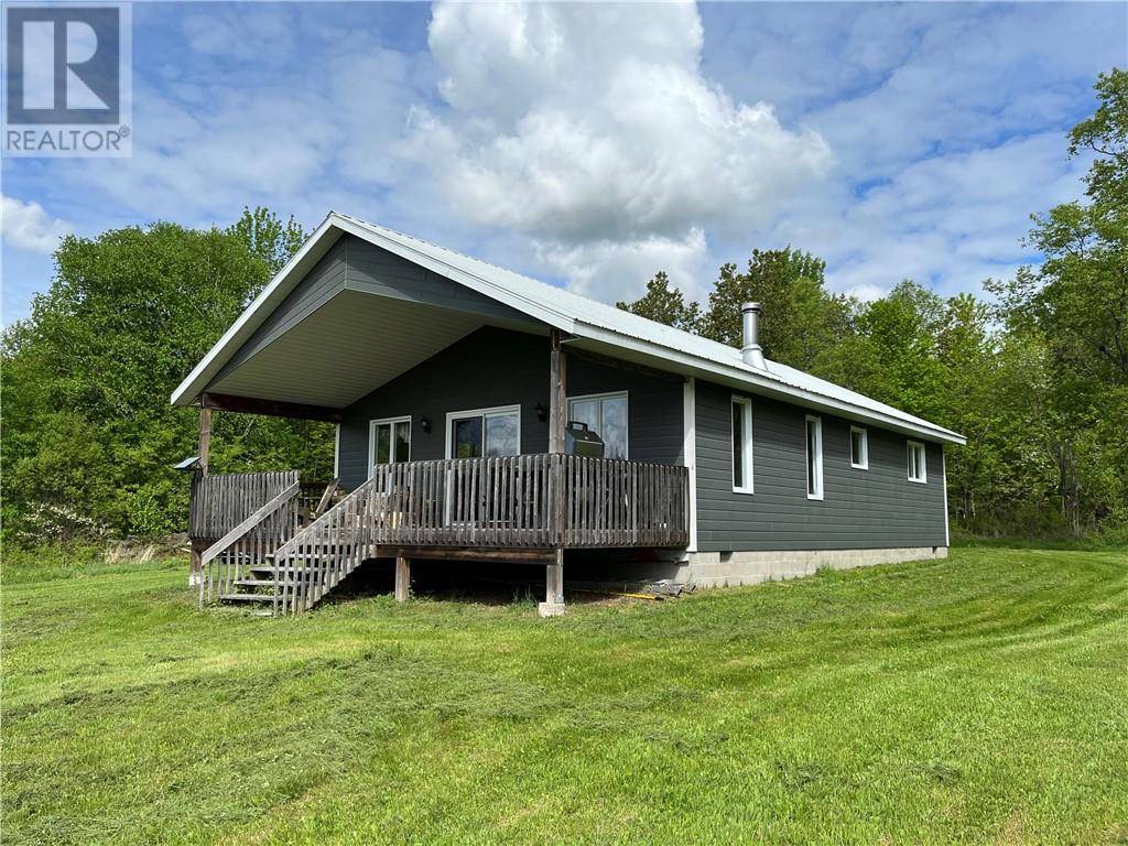 Petawawa, ON K8H2W8,1408B SUMMERS ROAD