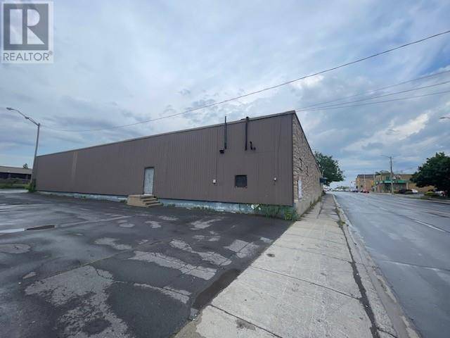 Cornwall, ON K6J3A4,71 NINTH STREET W